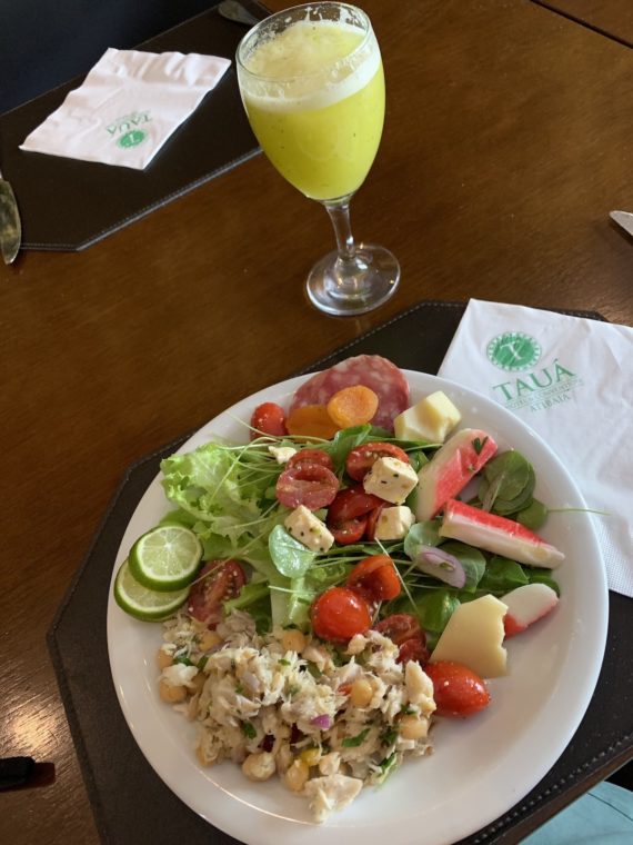 buffet salada Tauá Atibaia